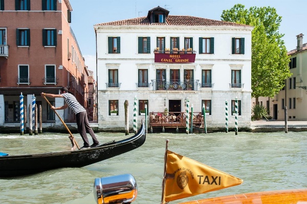 Canal Grande image 1